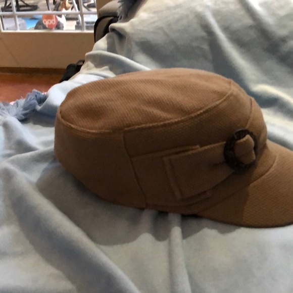 Hat - Picture 2 of 3